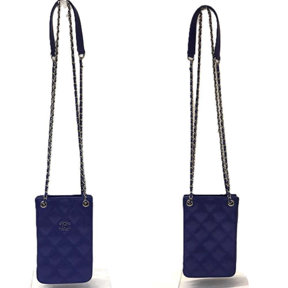 CHANEL Blue Lambskin Leather Shoulder Bag - Picture 3 of 7